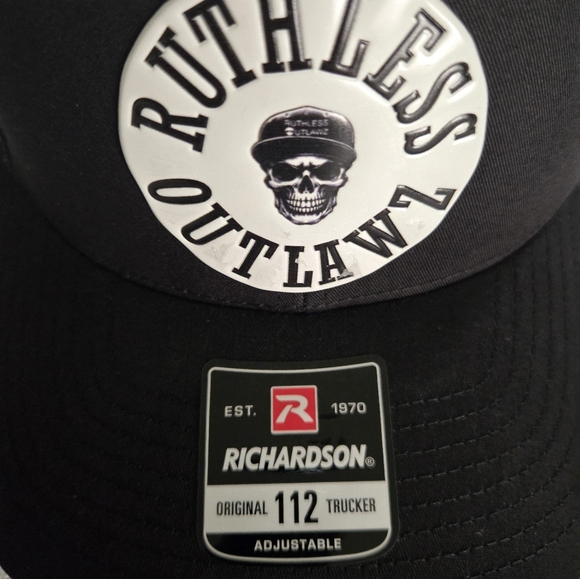RUTHLESS OUTLAWZ CUSTOMS FLEX PATCH CAP. (6 PANEL TRUCKER CAP) - Picture 3 of 9